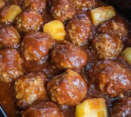 Crockpot Pineapple Barbecue Meatballs FB IMG 1765553868918