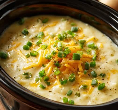 Slow Cooker 5-Ingredient Creamy Potato Soup FB IMG 1767443828892