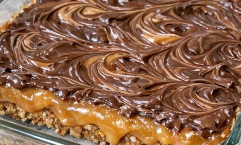 4-Ingredient Caramel Pretzel Bars IMG 2110