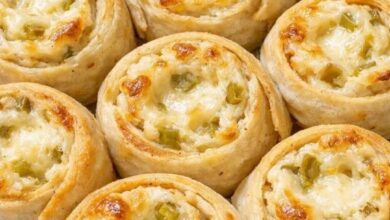 Southern 4-Ingredient Green Chile Pinwheels IMG 2829