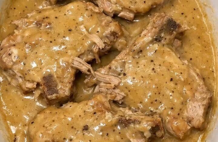 Slow Cooker 3-Ingredient Pork Chops and Gravy IMG 2901