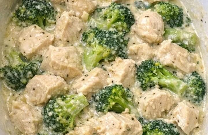 Slow Cooker 4-Ingredient Amish Chicken and Broccoli IMG 3034